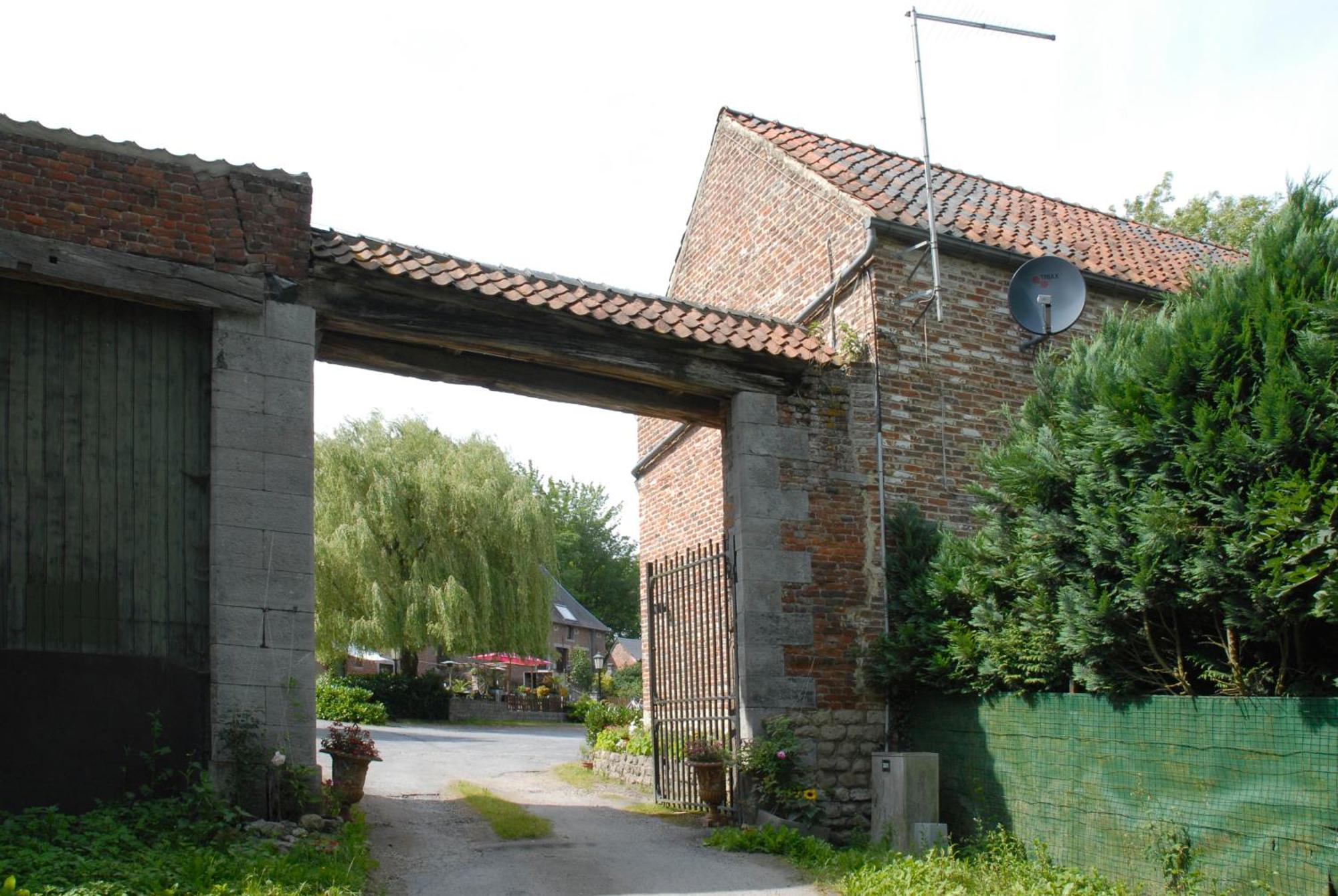 Hotel Restaurant La Ferme De Grambais Nivelles Zewnętrze zdjęcie